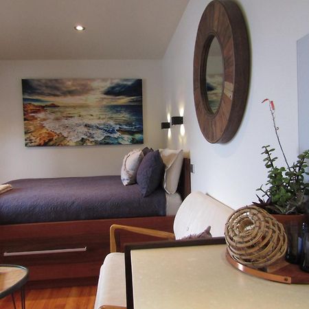 Apartamento Salt Box Hideaway Strahan Exterior foto