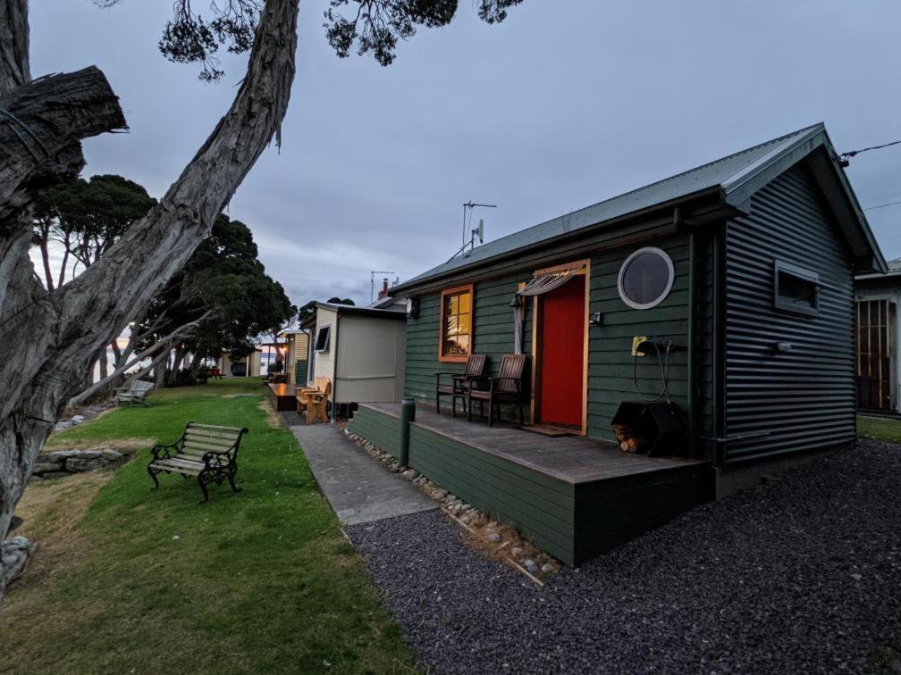 Apartamento Salt Box Hideaway Strahan Exterior foto